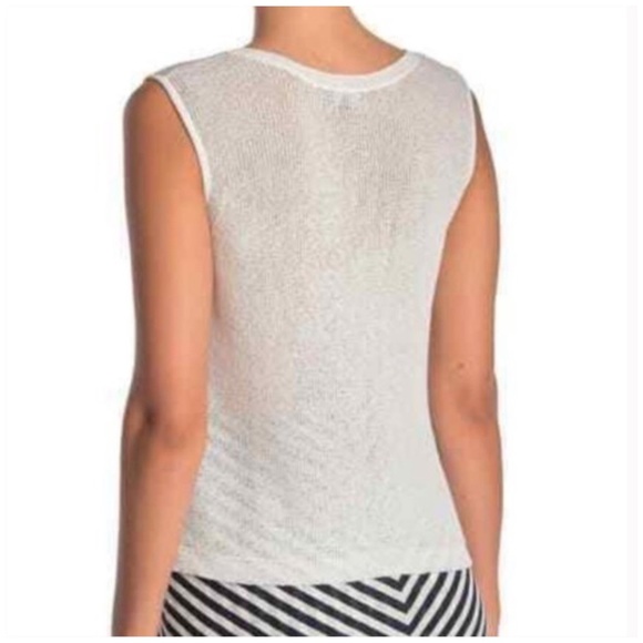 NWT SPLENDID WHITE SLEEVELESS KNIT TWIST FRONT TOP - Picture 2 of 5